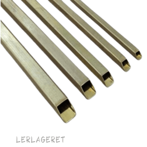 Kvadratiske messing hulprikker fra lerlageret.com Lækkert værktøj af høj kvalitet. 5 forskellige størrelser fra 3 til 7 mm. De er alle ca. 12 cm lange
