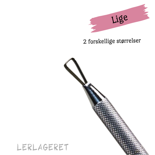 Disse små metalslynger fra Lerlageret.com har mange anvendelsesmuligheder. De kan bruges når du skal trimme / afdreje små emner eller laven mønster i din afdrejning.
7 Stk. 13 cm.
